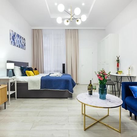 Bluebird Apt Old Town & Wawel Hill By Vistula River - By Homelike Krakow Exterior photo